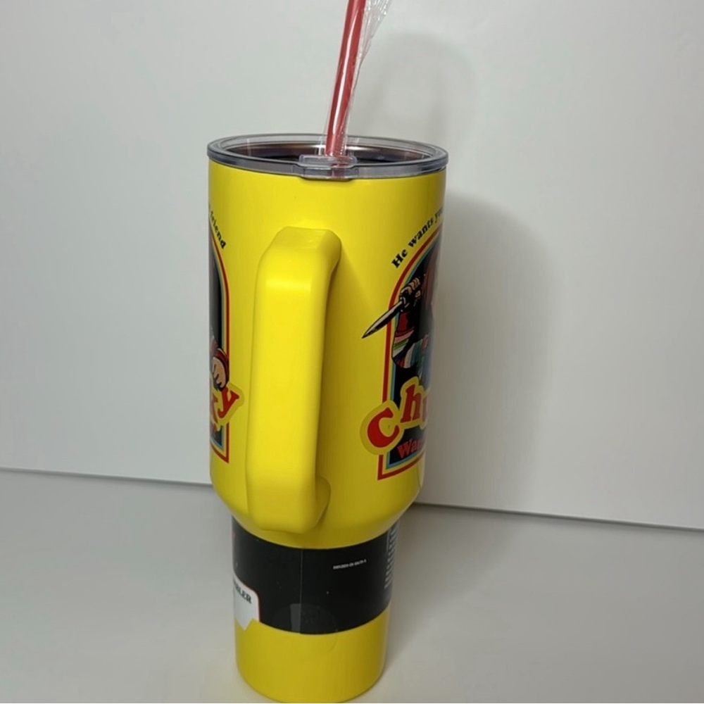 Chucky Yellow Party Cup with Straw